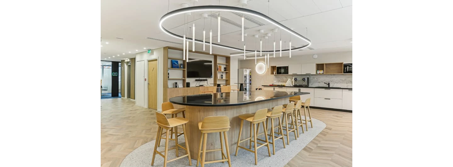 Work-café, place du village, espace détente, agora ou tisanerie...