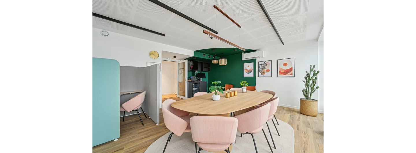 Bureau hybride tendance majeure de 2025